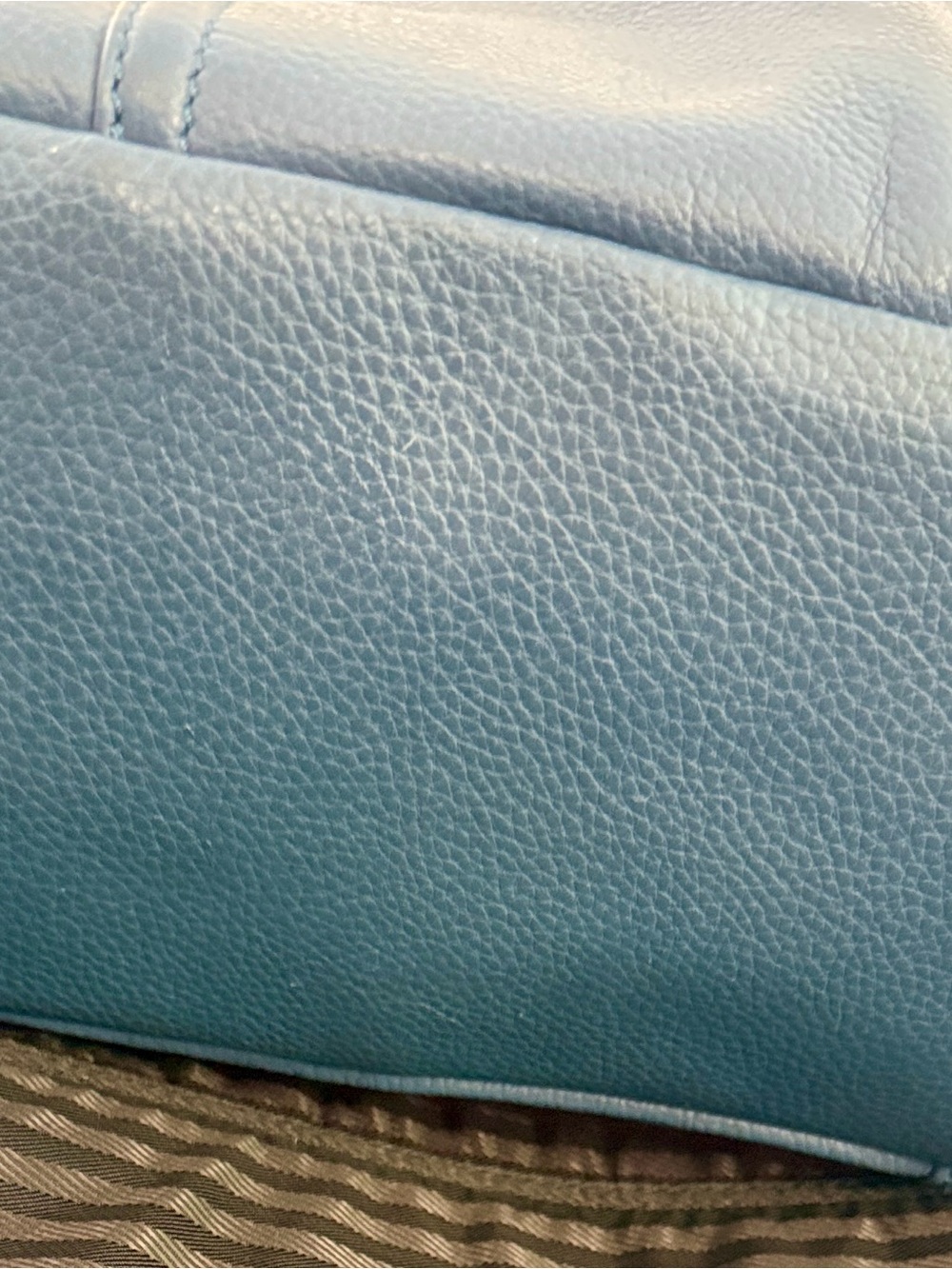Tignanello Blue Leather Hobo Shoulder Bag Gold Hardware EUC - Picture 7 of 11